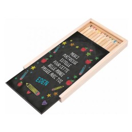 boîte à crayons maîtresse