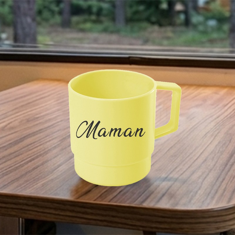 Mug en plastique empilable pour camping à personnaliser